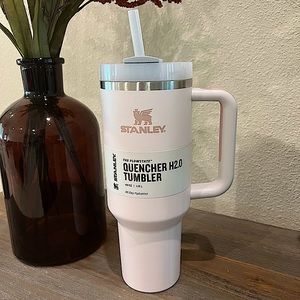 Stanley The Quencher H2.0 FlowState™ Tumbler | 40 OZ Rose Quartz